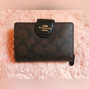 Coach Medium Corner Zip Wallet In Signature Canvas